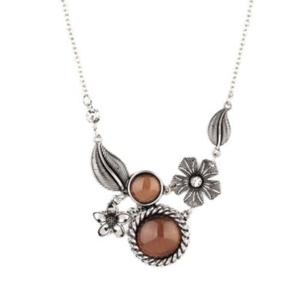 Jewelry - Necklace
